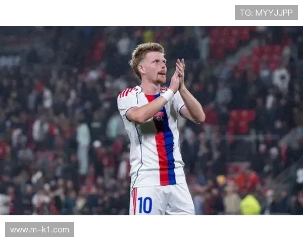 托利索欧联杯独中三元，里昂老将闪耀欧洲赛场